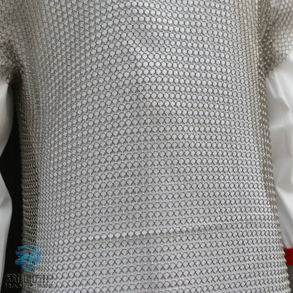 Stainless Steel Chainmail Mesh Apron with adjustable textile strap for Butcher