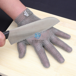 Five Finger Cut Resistant Stainless Steel Glove with Metal Hook Strap 
